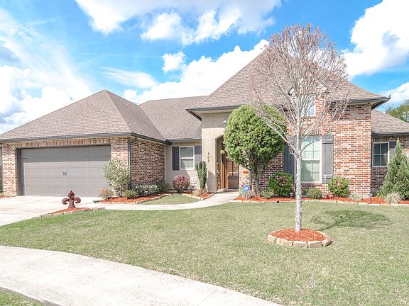 2nd image of 103 Country Park Dr