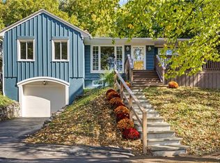 323 Barrington Rd, Syracuse, NY 13214