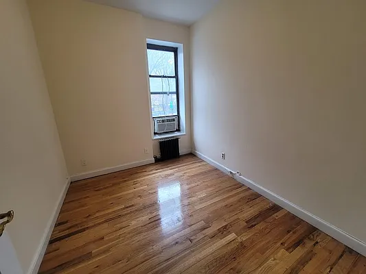 Rented by Gold & Appel Realty Corp | media 15