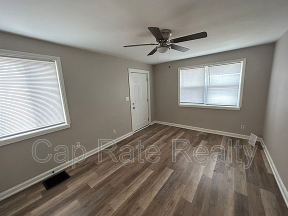 2nd image of 1045 Republic Ave