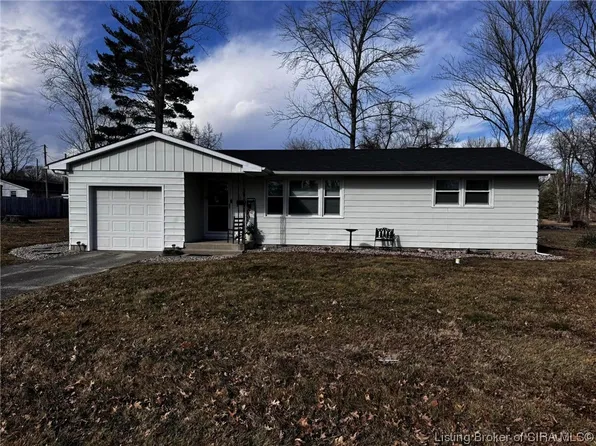 1148 Woodland Avenue, Scottsburg, IN 47170