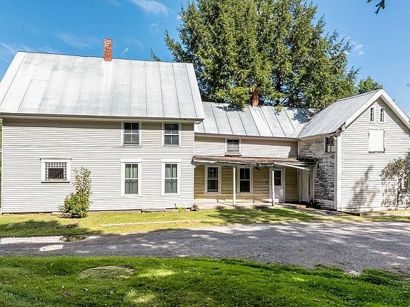 2nd image of 61 Slayton Hill Road