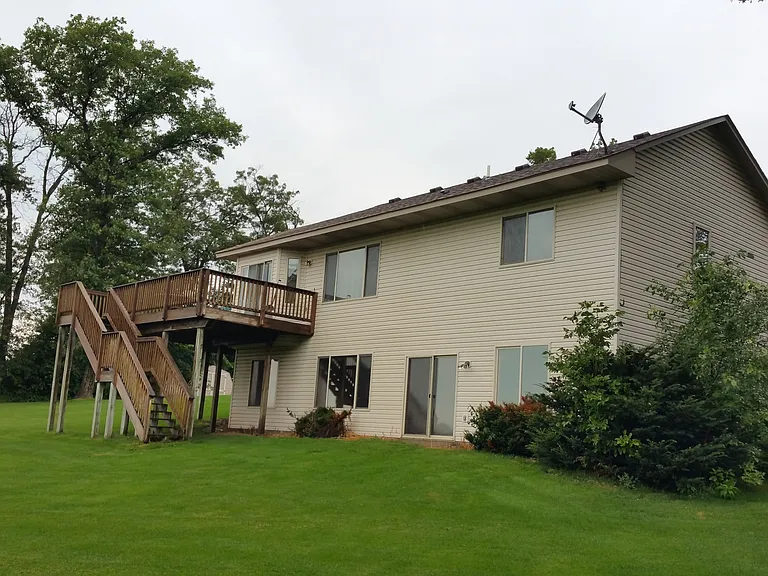 1778 Klondike Dr NE — Photo 5
