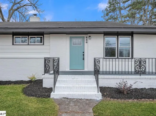 866 Pine Creek Dr, Greenville, SC 29605