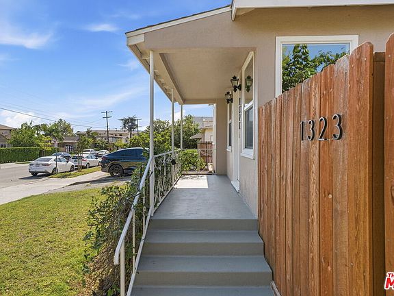 4th image of 1321 Orange Grove Ave