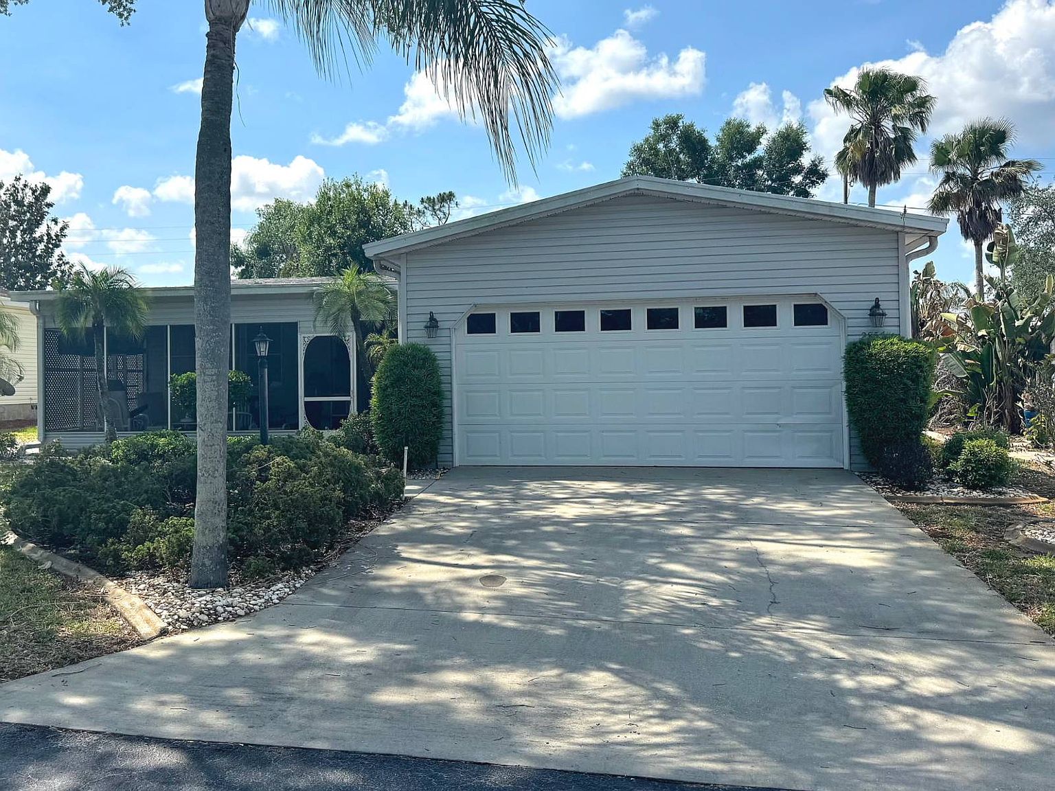 2857 E Spinnaker Dr, Avon Park, FL 33825 | MLS #11736164 | Zillow