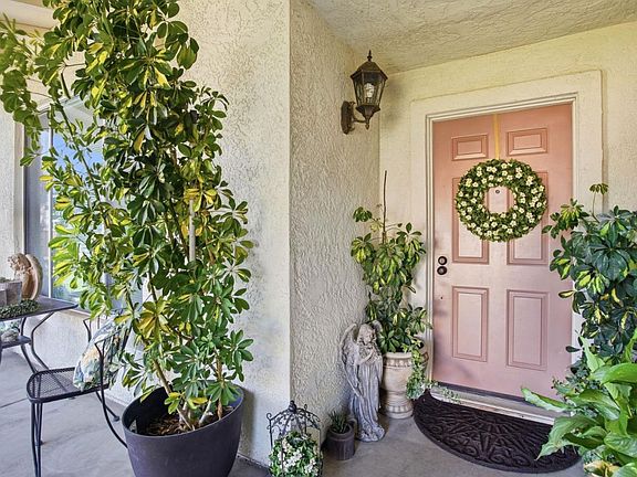 4th image of 1109 Deerpark Rd