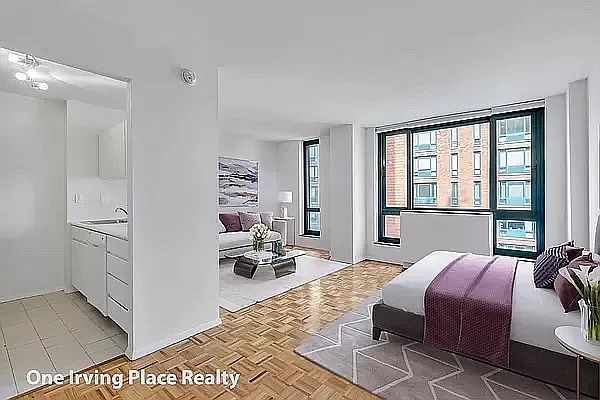 1st image of 1 Irving Pl APT G8b