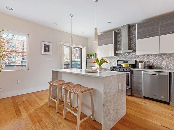 25 N Elliott Pl, Brooklyn, NY 11205