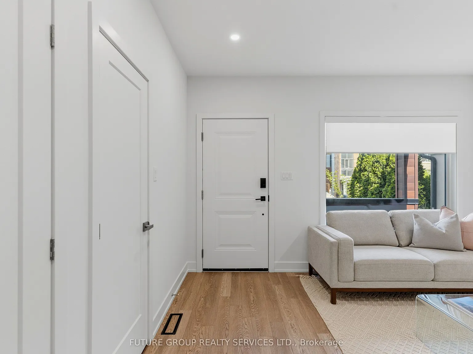 3 bed, $3,600 — Photo 2