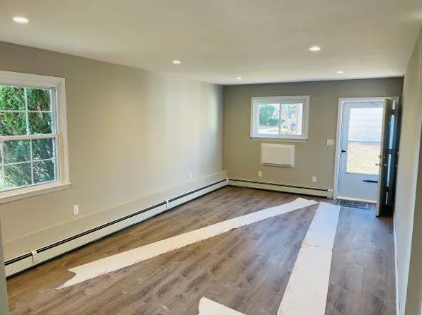0 Gaffney St, Glen Cove, NY 11542