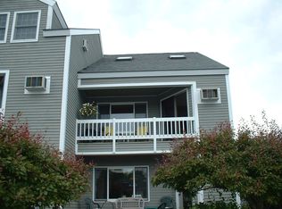 51 Mill St UNIT 7, Wolfeboro, NH 03894