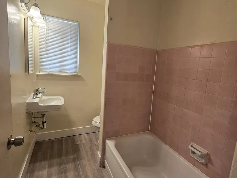 229 E Tuolumne St #229 — Photo 6