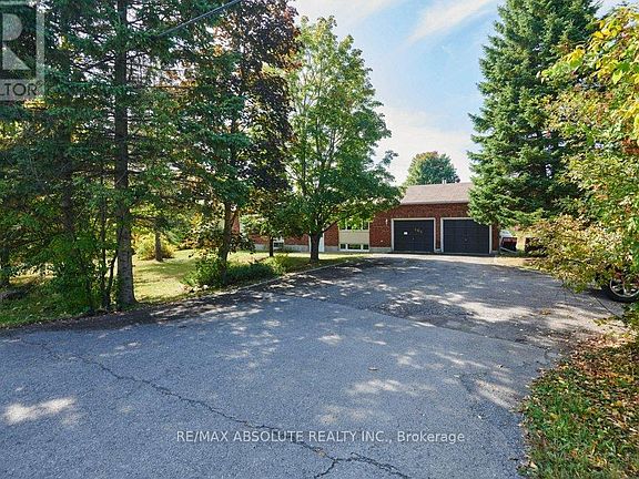4th image of 684 County Road 44 Rd