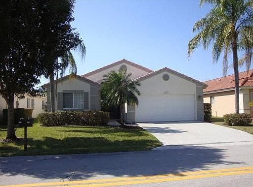 1st image of 705 NW 48th Ave