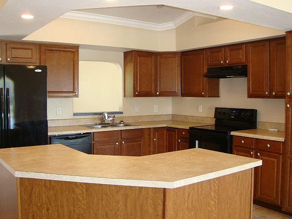 4th image of 462 Blue Moon Ave