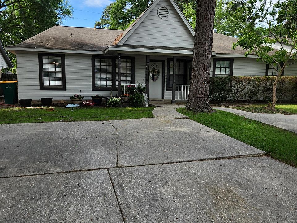 1st image of 1720 Hazelwood Dr #1720