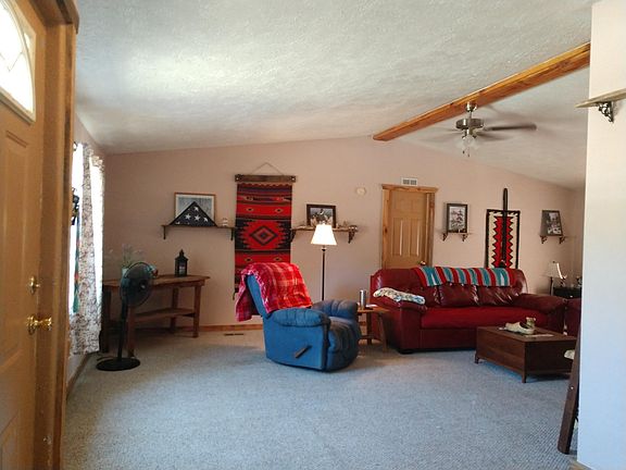 4th image of 636 & 634 N Gold Creek Loop