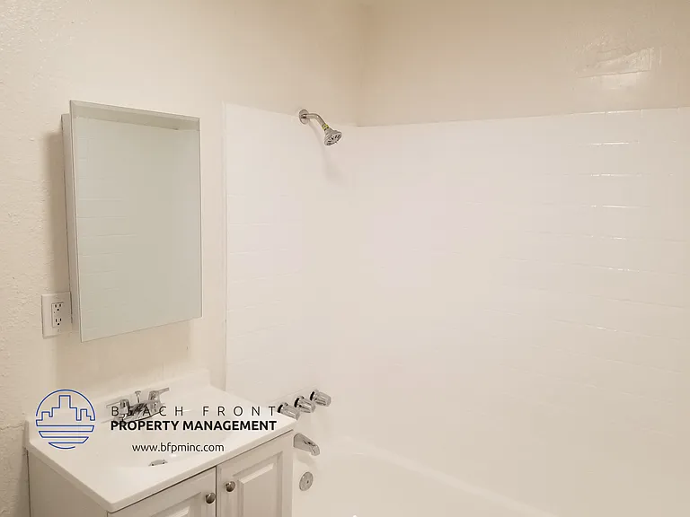 2305 Lemon Ave — Photo 13