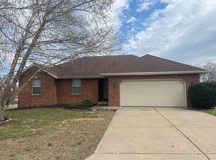 414 S Michelle Ave, Republic, MO 65738