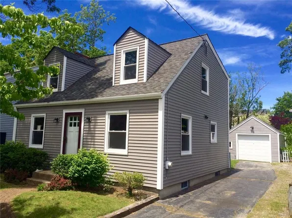 109 Mason Ave, Cranston, RI 02910