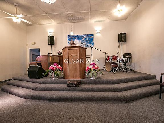 3rd image of 2508 McLaurine Ave