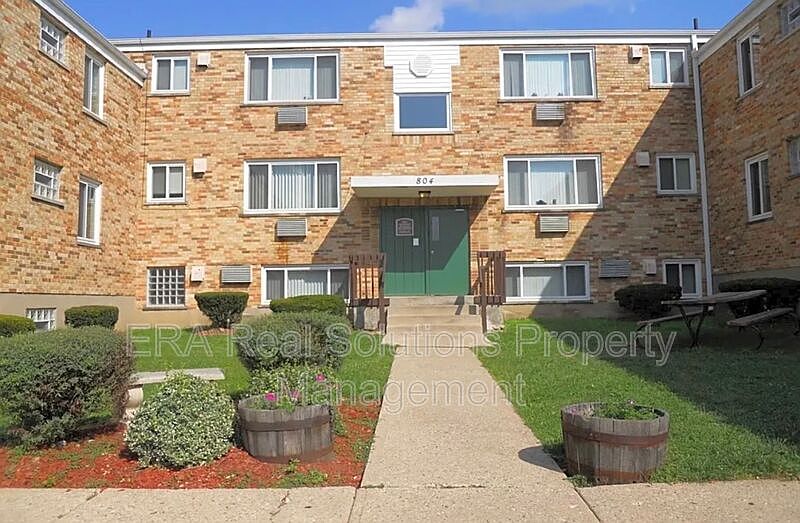 1st image of 800 Elberon Ave APT 11