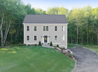 41 Martin Rd, Douglas, MA 01516