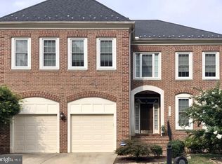 10413 Snow Point Dr, Bethesda, MD 20814