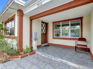 3952 Seminole Ave, Fort Myers, FL 33916