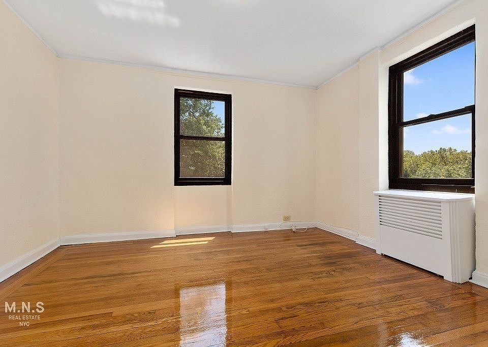 2nd image of 2728 Henry Hudson Pkwy #55C1