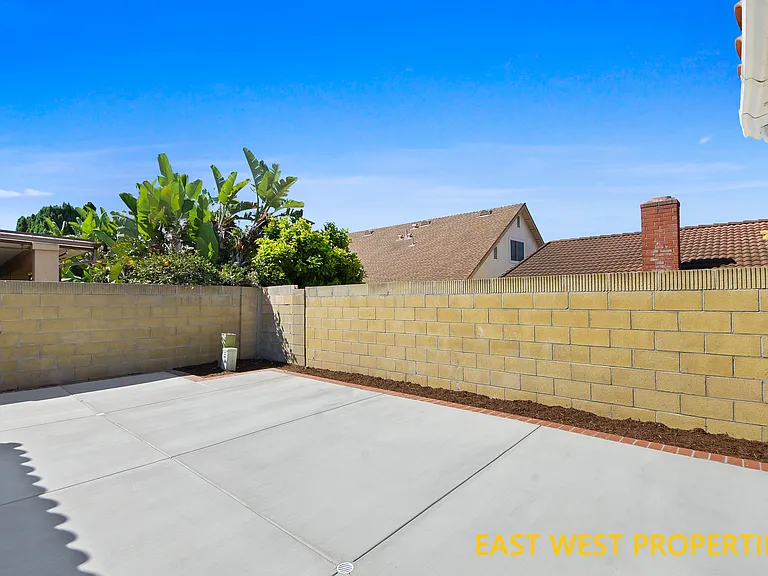 5012 Greencap Ave — Photo 29