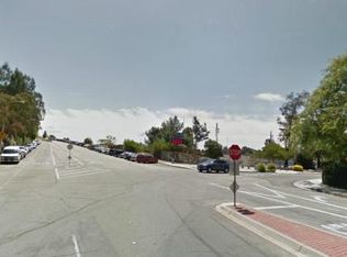 5633 Foothill Dr, Agoura Hills, CA 91301