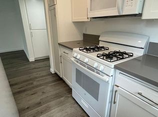 Broadway, Los Angeles, CA 90003