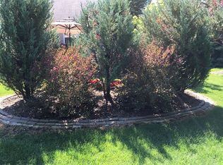 1613 Boulder Ct #1, Rochester, MI 48306