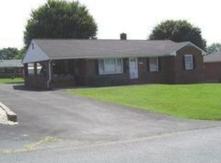 5727 Malvern Rd, Roanoke, VA 24012