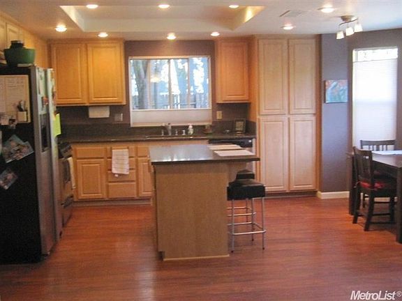 3rd image of 7811 River Estates Dr