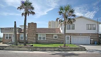 1st image of 10 N 10th Ave