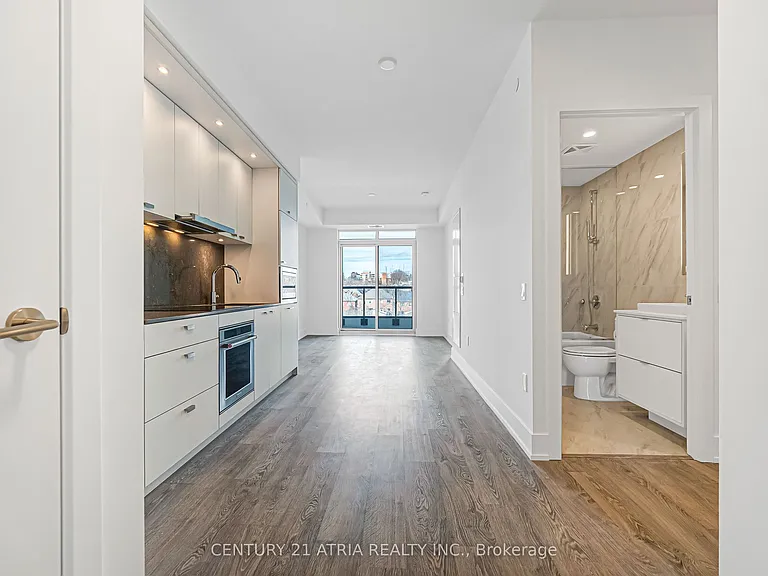 858 Dupont St #318 — Photo 1