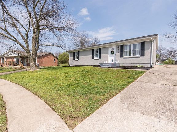5th image of 326 Foxwood Dr