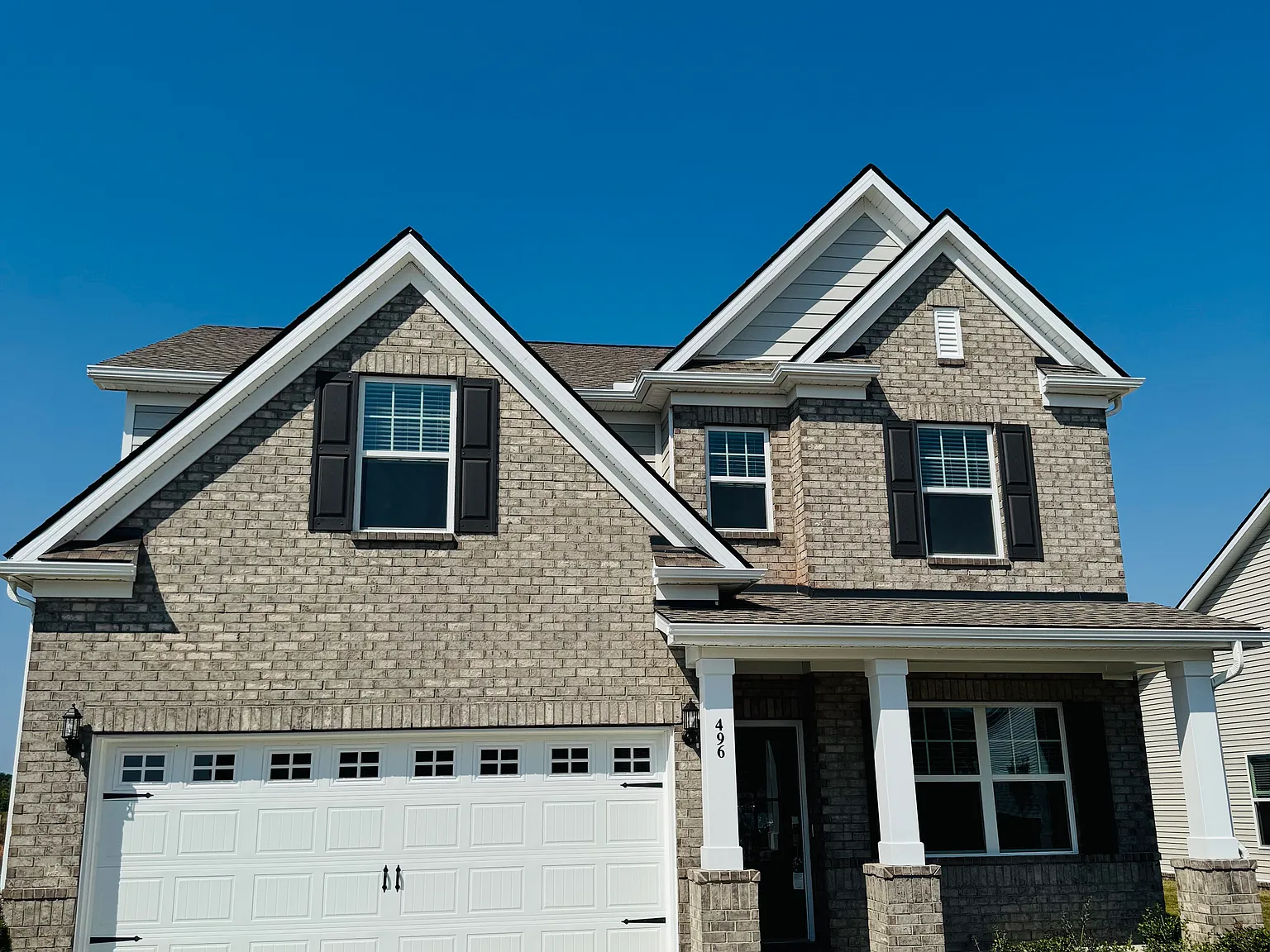 4 bed, 2000 sqft, $2,200 — Photo 2