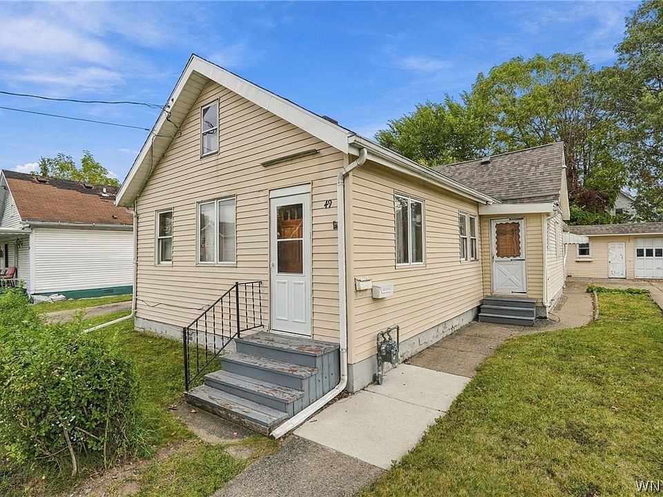 1st image of 49 Kail St