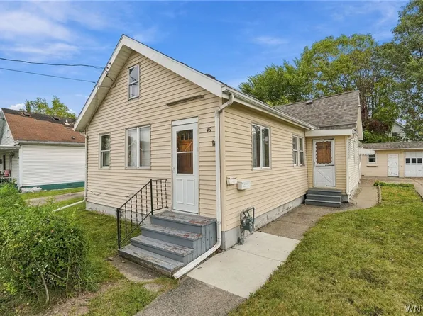 49 Kail St, Buffalo, NY 14207