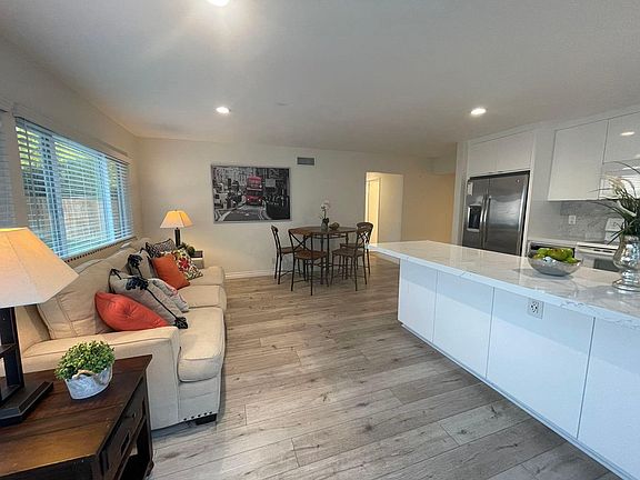 3rd image of 4231 Manzanita