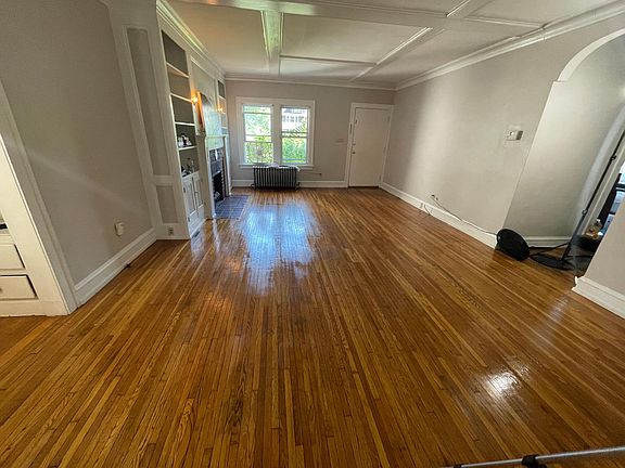 5th image of 9414 Clifton Blvd APT 1