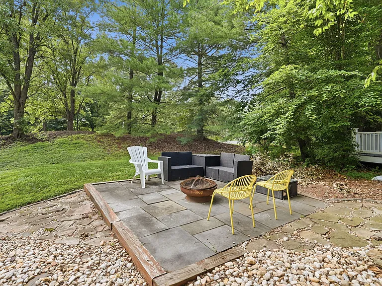 47656 Pennrun Way — Photo 9