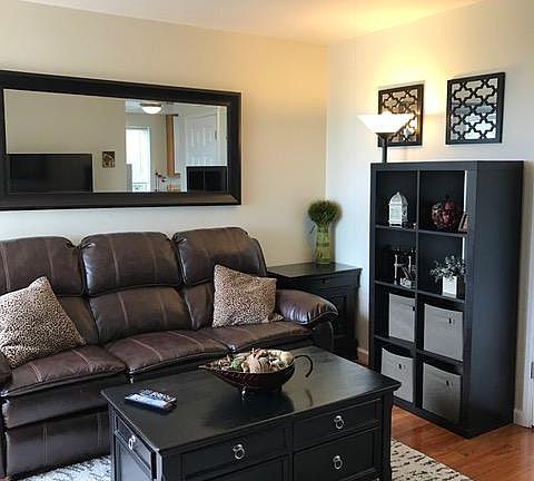 4th image of 26 Malabar Ct