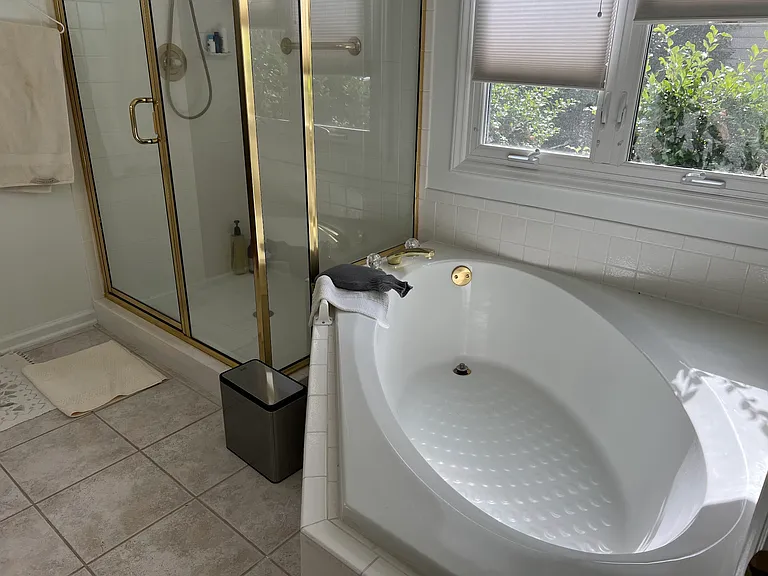 8516 Wheeling Dr — Photo 10