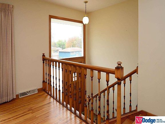 2nd image of 9746 Erskine St