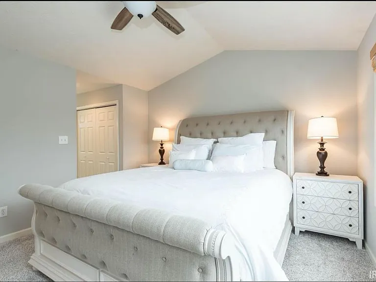 3253 S Southern Oaks Dr — Photo 4